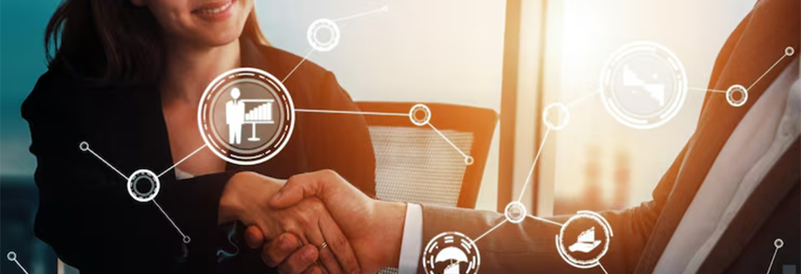 Duas pessoas a apertar a mão, simbolizando o relacionamento entre marcas e consumidores no contexto do marketing digital