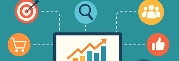 Computador com imagem de e-commerce